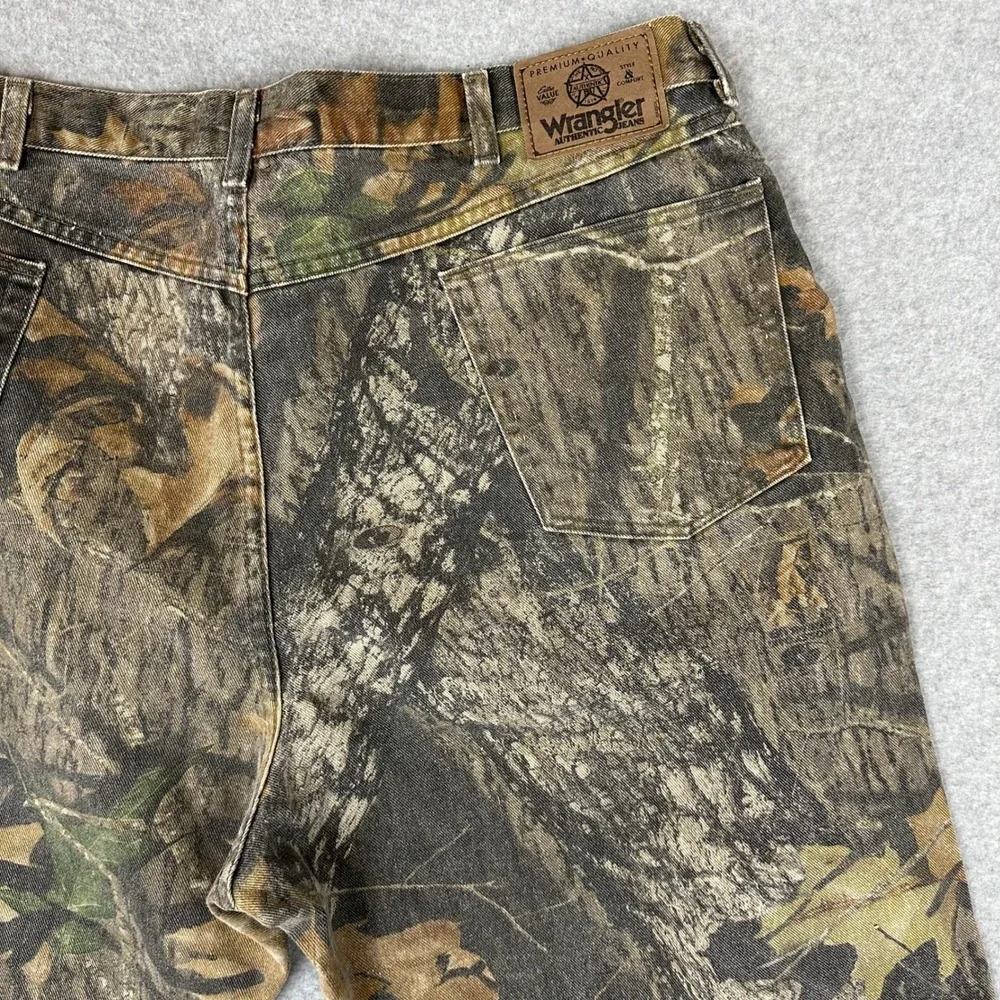 Wrangler Authentic Jeans 42x30 Mossy Oak Camo Straight Leg Double Knee 97GR1MO - Picture 8 of 12